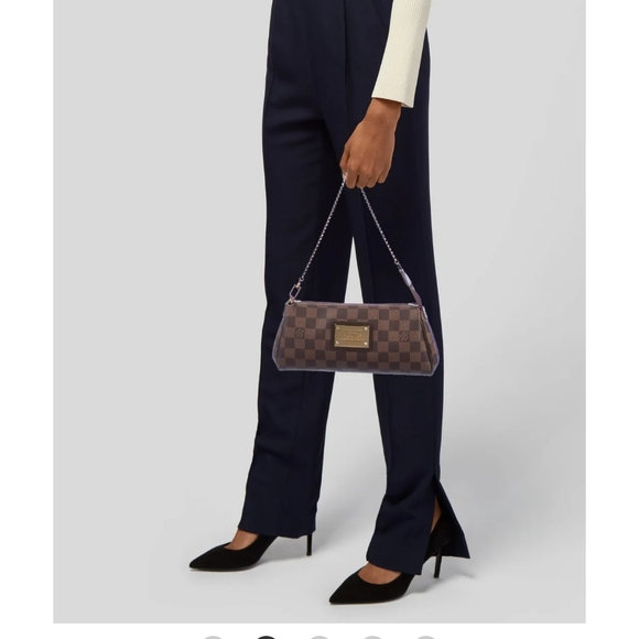 Louis Vuitton Eva - Picture 14 of 16